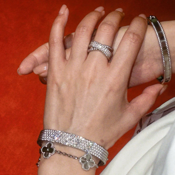 »óǰ ¼¶³×ÀÏ »óǰ ¼¶³×ÀÏ